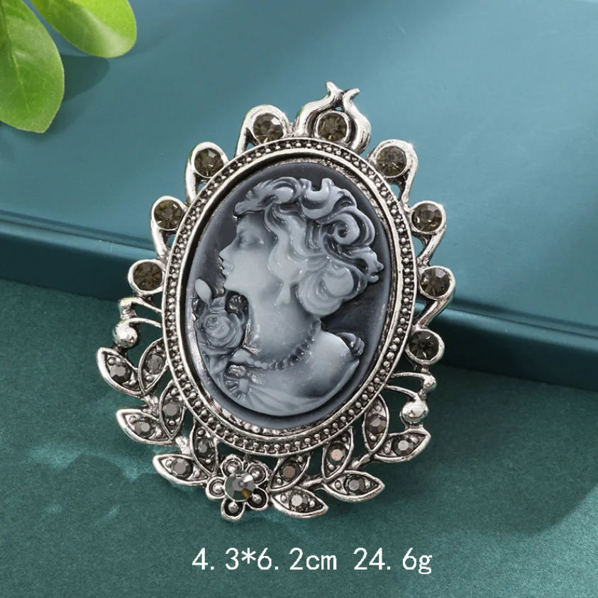 Vintage Victorian Cameo Elegant Queen Head Portrait Brooch For Women Antique Wedding Bridal Bouquet Clothing Jewelry Gifts