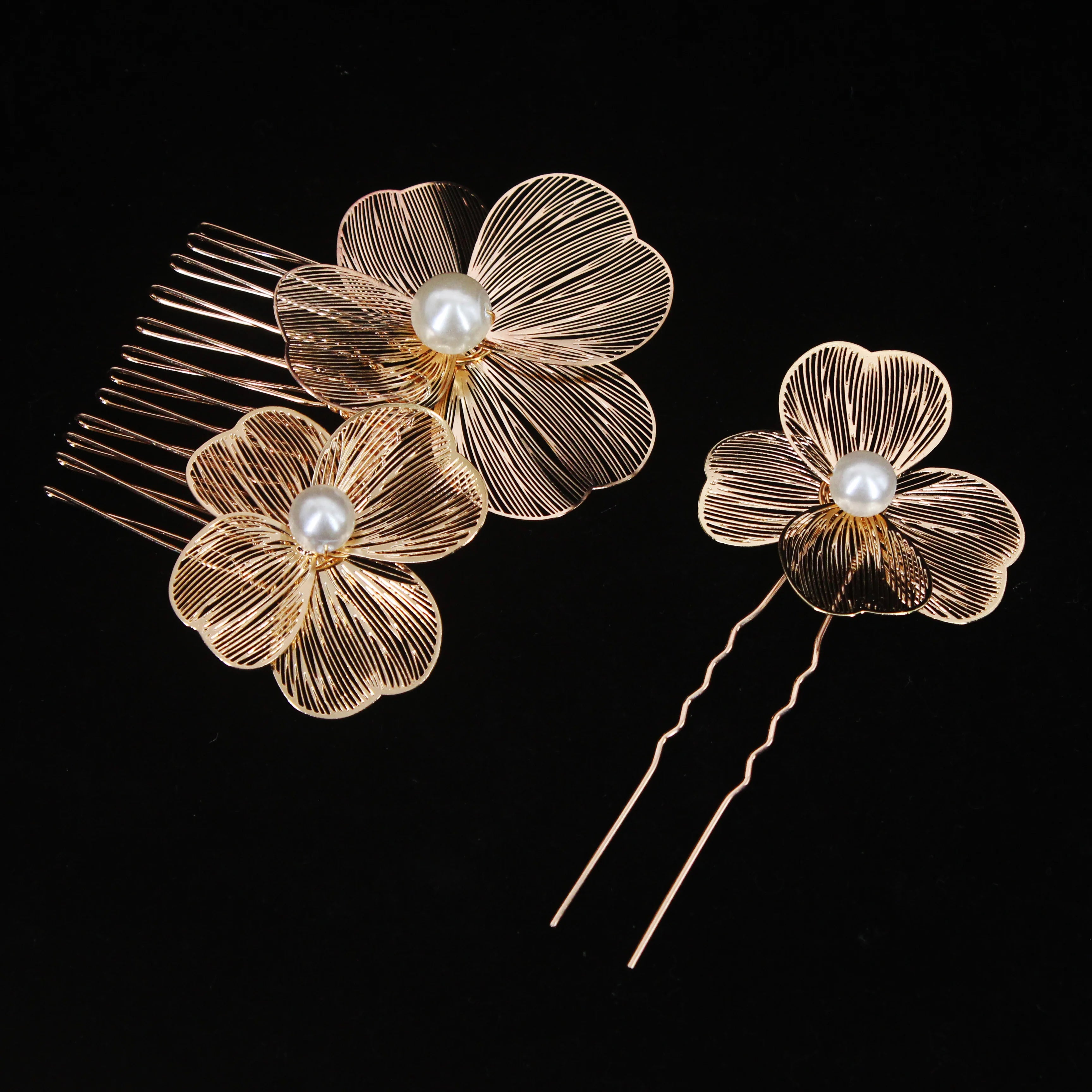 2PCS Bridal Headdress Handmade Flower Pearl Hair Comb Pins Wedding Styling Jewelry Fashion Insert Comb Hair Accessories Gifts