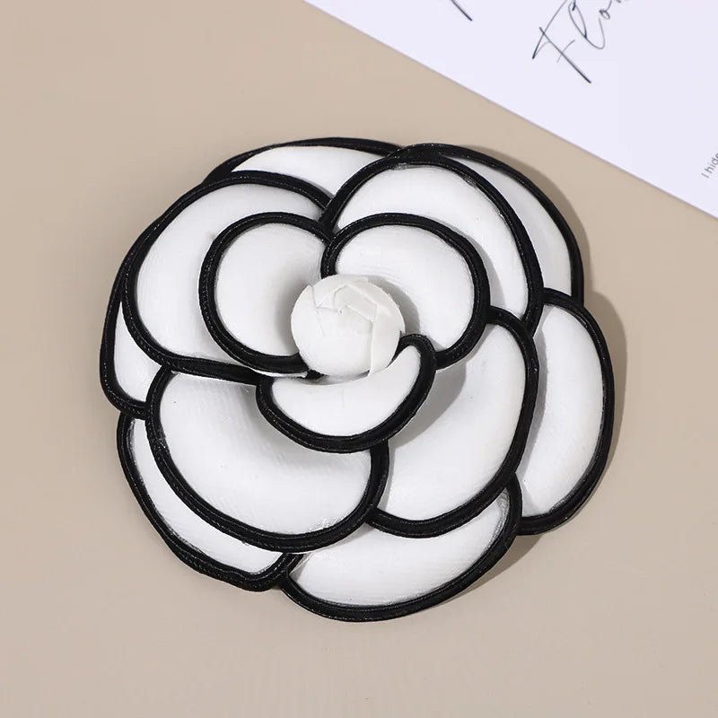 Big Fabric Camellia Brooch Luxury Imitation Wool Pin Brooches for Women Fashion Clothes Corsage Jewelry Accessories Wholesale