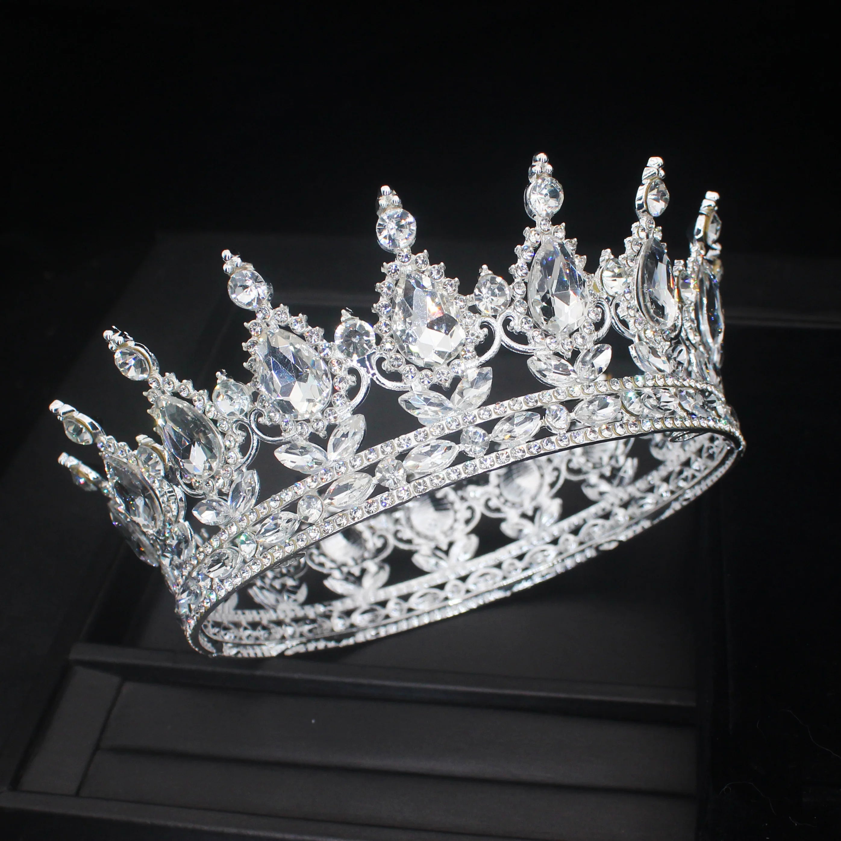 Luxury Crystal Queen King Tiara Crowns For Bridal Women Girl Pageant Prom Diamdem Headpiece Wedding Hair Jewelry Accessories