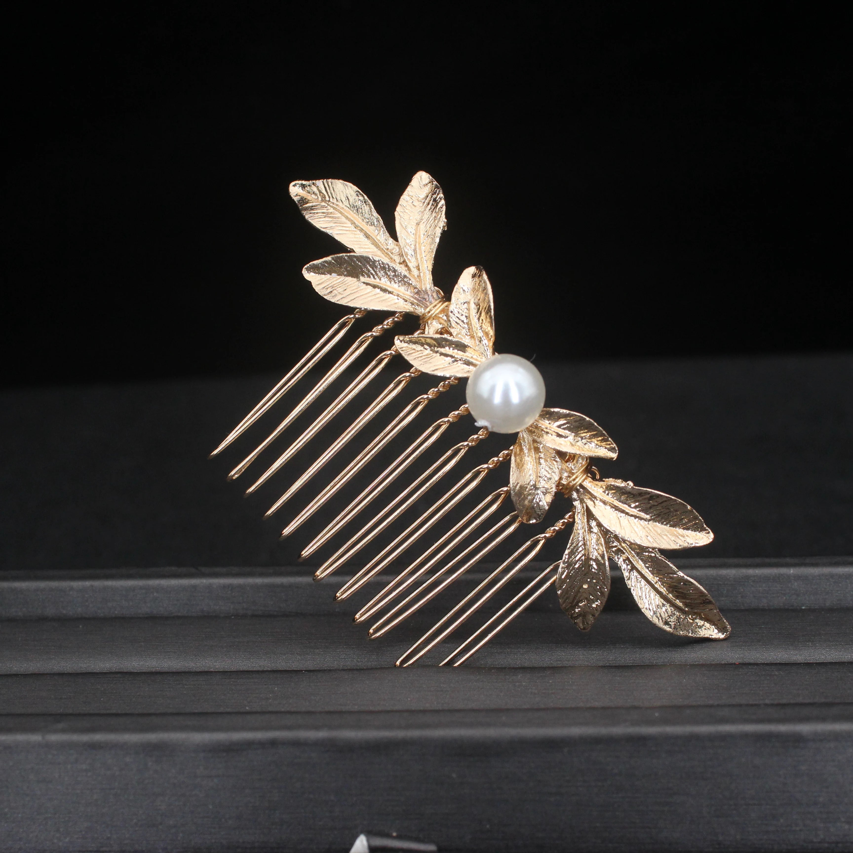 Gold Color Metal Leaf Hair Clip Girls Wedding Hairpin Barrette Flowers Rhinestone Hair Comb Hairpins Women Accessories Jewelry